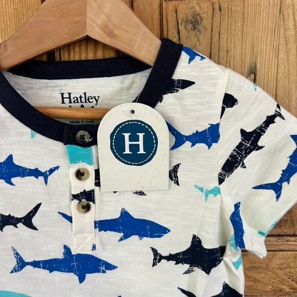 Hatley 2T Shark T-Shirt Blue White Button Chest Short Sleeve Toddler Size 2 Boys - Picture 2 of 7